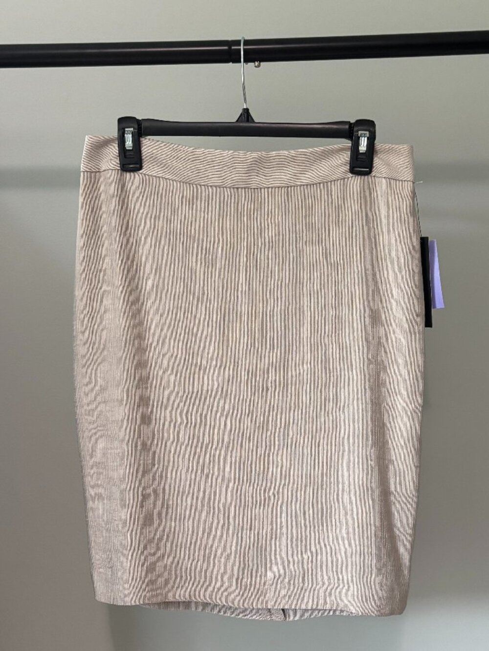 Elie Tahari NWT Beige Pencil Skirt Size 10 NWT